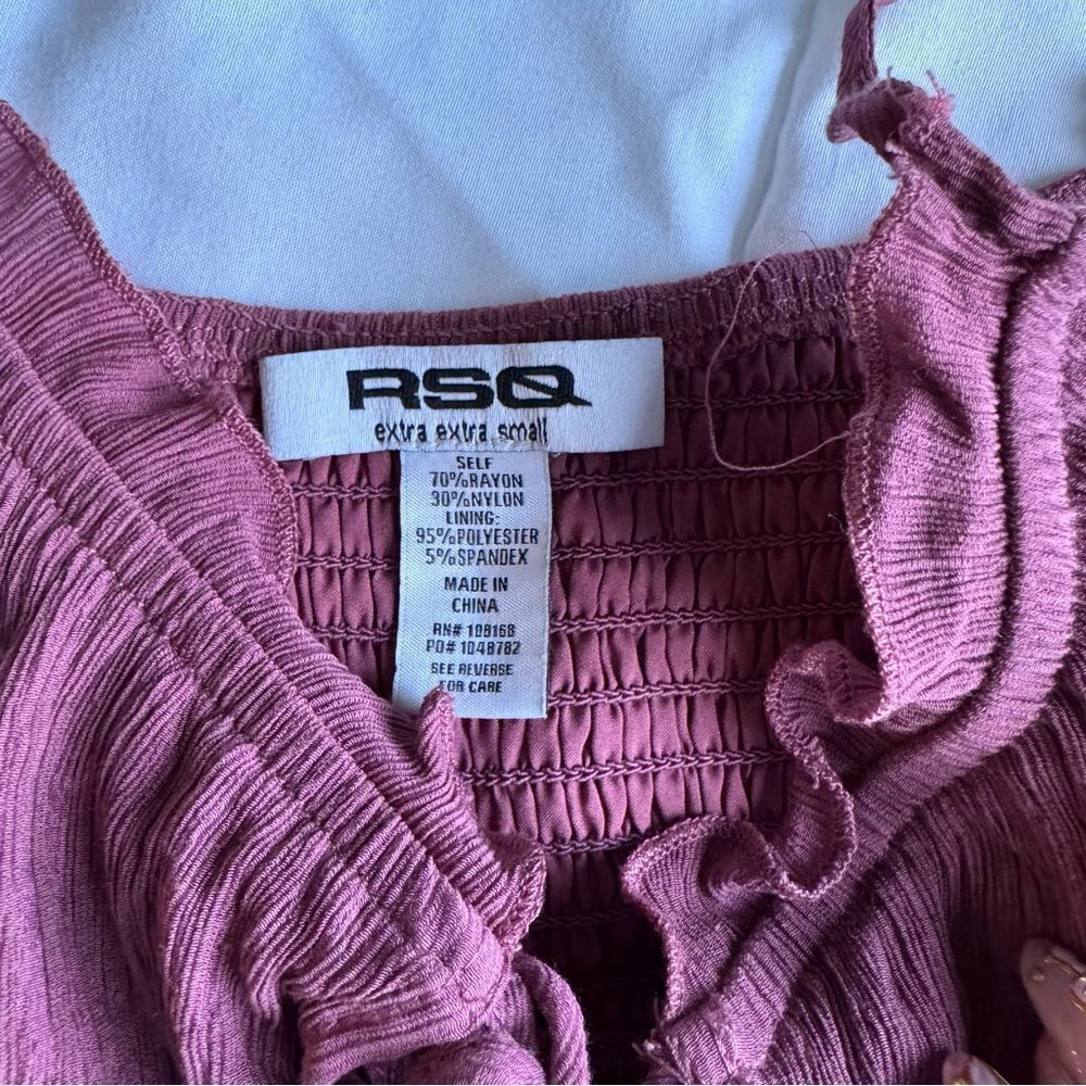 RSQ Mauve Ruffled Top - Picture 3 of 7